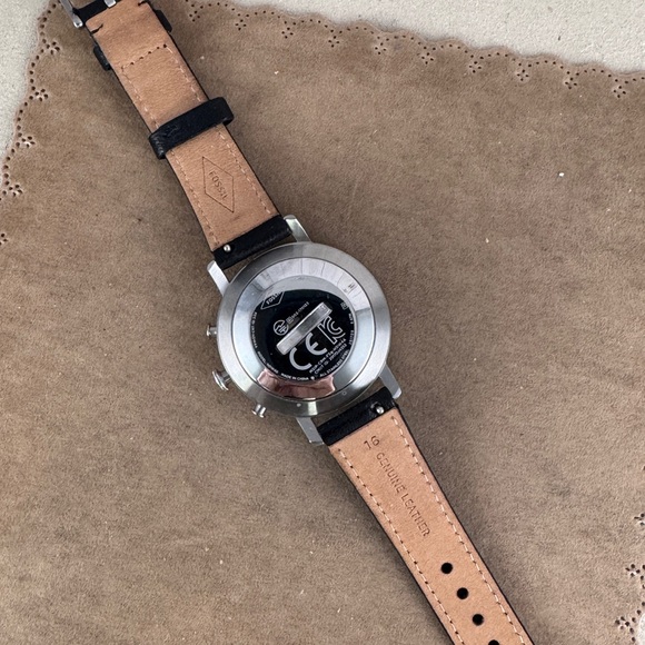 Fossil Smart Watch Hybrid IOS and Android Apps - Picture 7 of 11